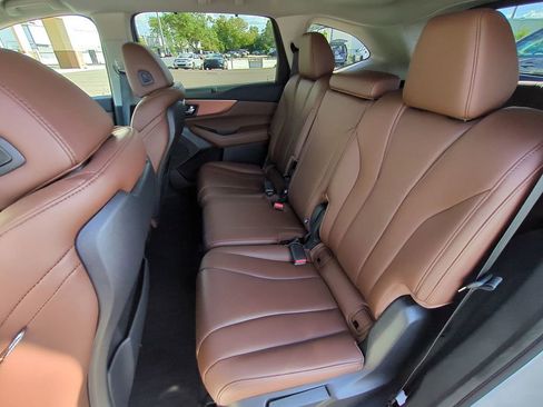 Used 2023 Acura MDX FWD w/ Technology Package image 13