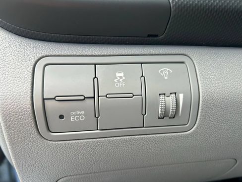 Used 2014 Hyundai Accent GS FWD image 13