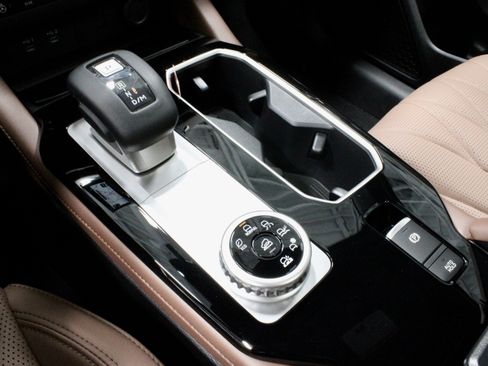 New 2025 Mitsubishi Outlander SEL image 27