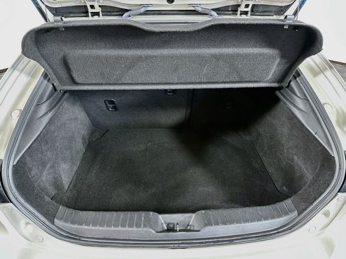 Used 2024 MAZDA MAZDA3 s FWD image 24