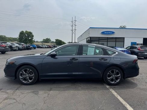 Used 2023 Honda Accord EX image 5