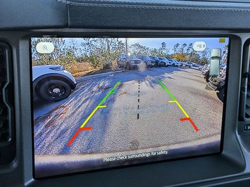 New 2025 Ford Bronco Badlands image 21