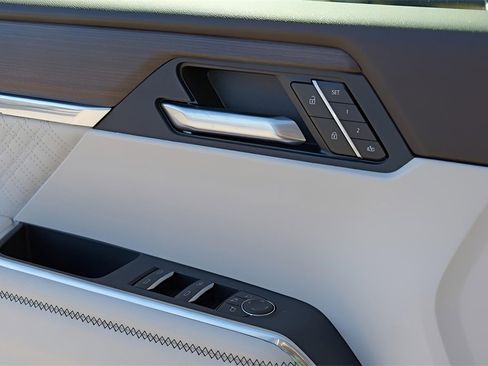 New 2026 GMC Acadia Denali w/ Super Cruise Package image 20