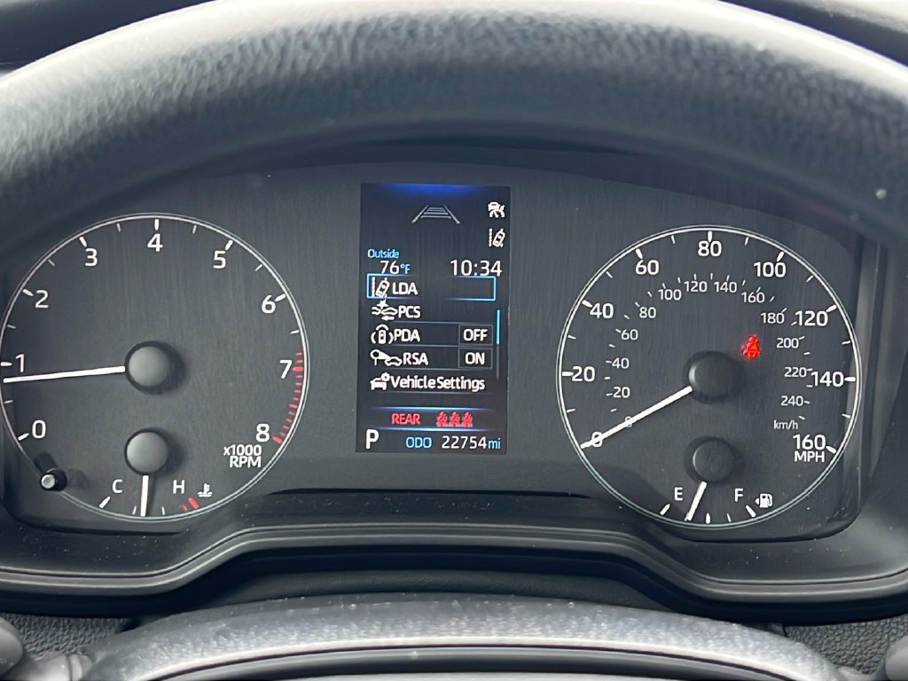 Used 2024 Toyota Corolla LE FWD image 20