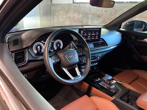 Used 2025 Audi Q5 2.0T Premium Plus AWD/4WD image 4