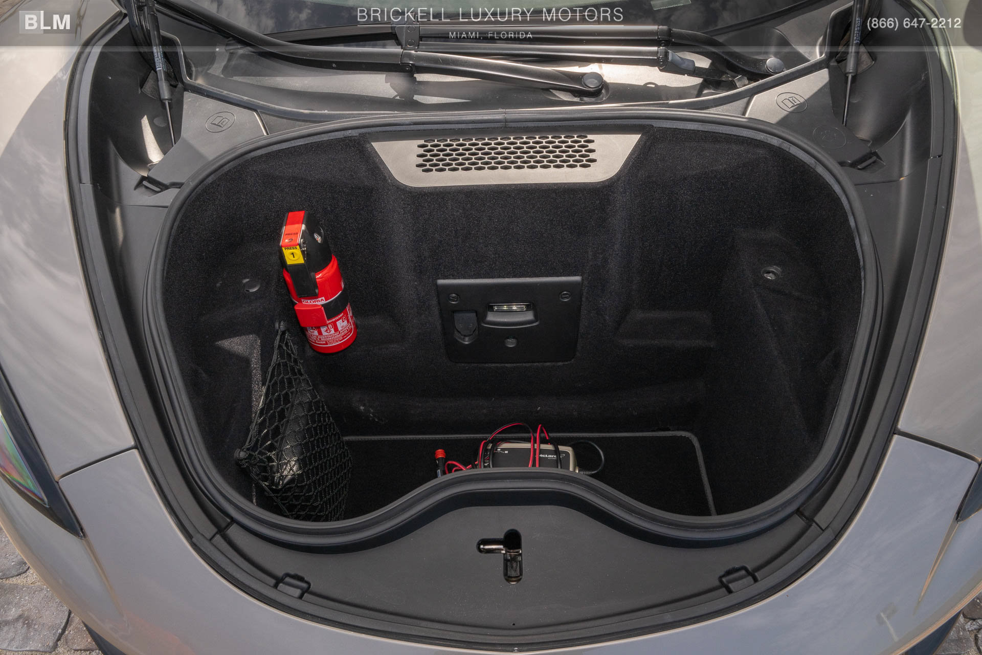 Used 2018 McLaren 570S Coupe RWD image 14
