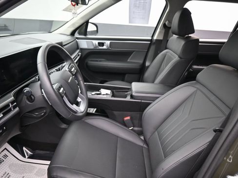 Used 2025 Hyundai Santa Fe SEL w/ Tow & Go Package image 22