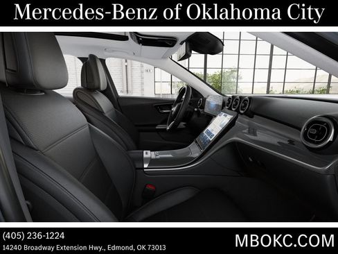 Used 2026 Mercedes-Benz C 300 4MATIC Sedan image 4