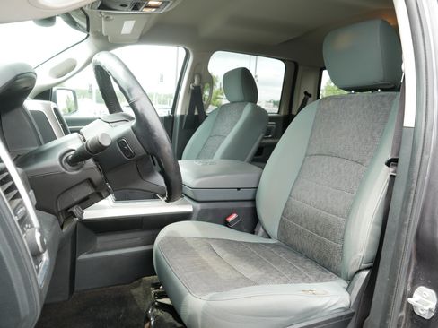 Used 2015 RAM 1500 Lone Star AWD/4WD image 14