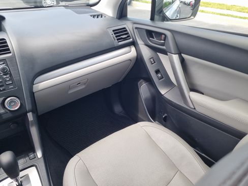 Used 2015 Subaru Forester 2.5i Premium w/ All-Weather Package AWD/4WD image 15
