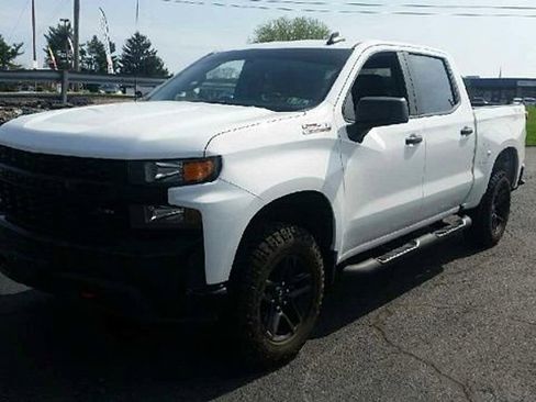 Used 2020 Chevrolet Silverado 1500 Custom Trail Boss w/ Custom Convenience Package image 11