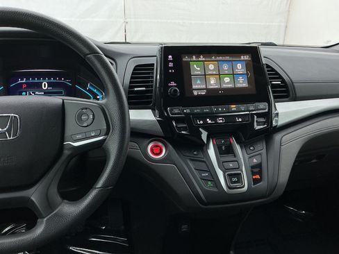 Used 2019 Honda Odyssey EX image 32