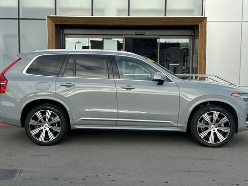 Certified 2025 Volvo XC90 B6 Ultra w/ Protection Package Premier image 9