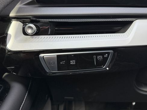 New 2025 Cadillac Optiq Luxury 1 AWD/4WD image 19