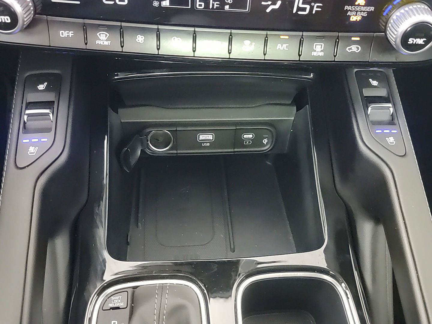 Used 2025 Kia Telluride SX w/ SX Captain's Chair Package AWD/4WD image 34