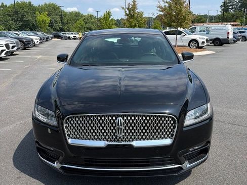 Used 2017 Lincoln Continental Select w/ Climate Package FWD image 2