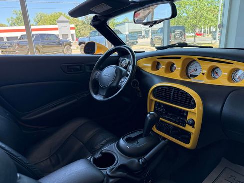 Used 1999 Plymouth Prowler RWD image 14