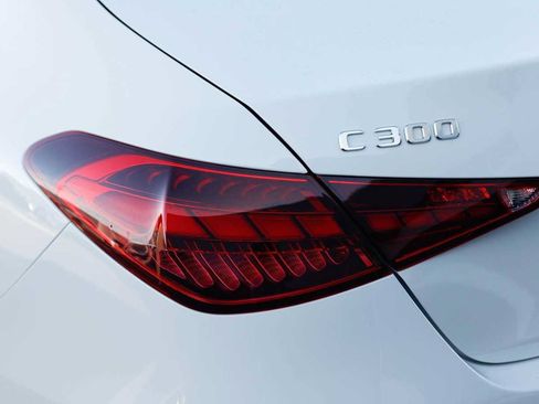 Used 2026 Mercedes-Benz C 300 4MATIC Sedan image 10