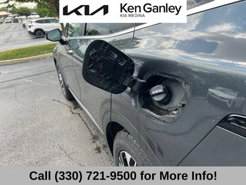Certified 2024 Kia Sportage EX FWD image 50