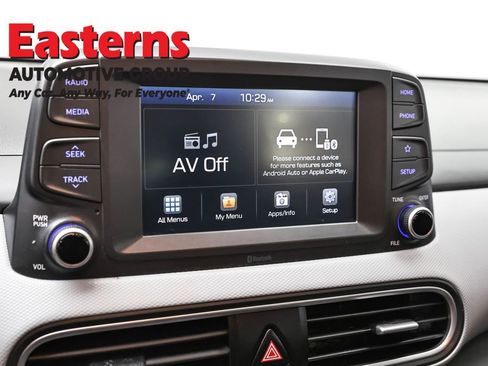 Used 2019 Hyundai Kona SE image 18