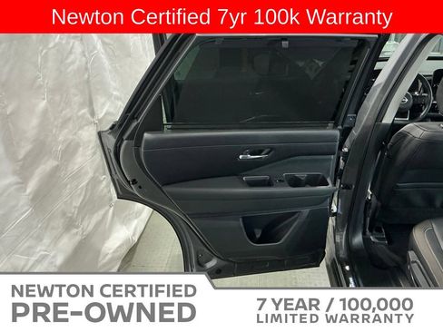 Used 2023 Nissan Pathfinder SL w/ SL Premium Package AWD/4WD image 48
