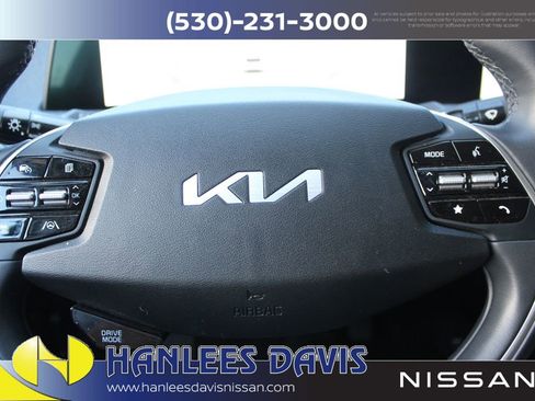 Used 2023 Kia EV6 Wind RWD image 29
