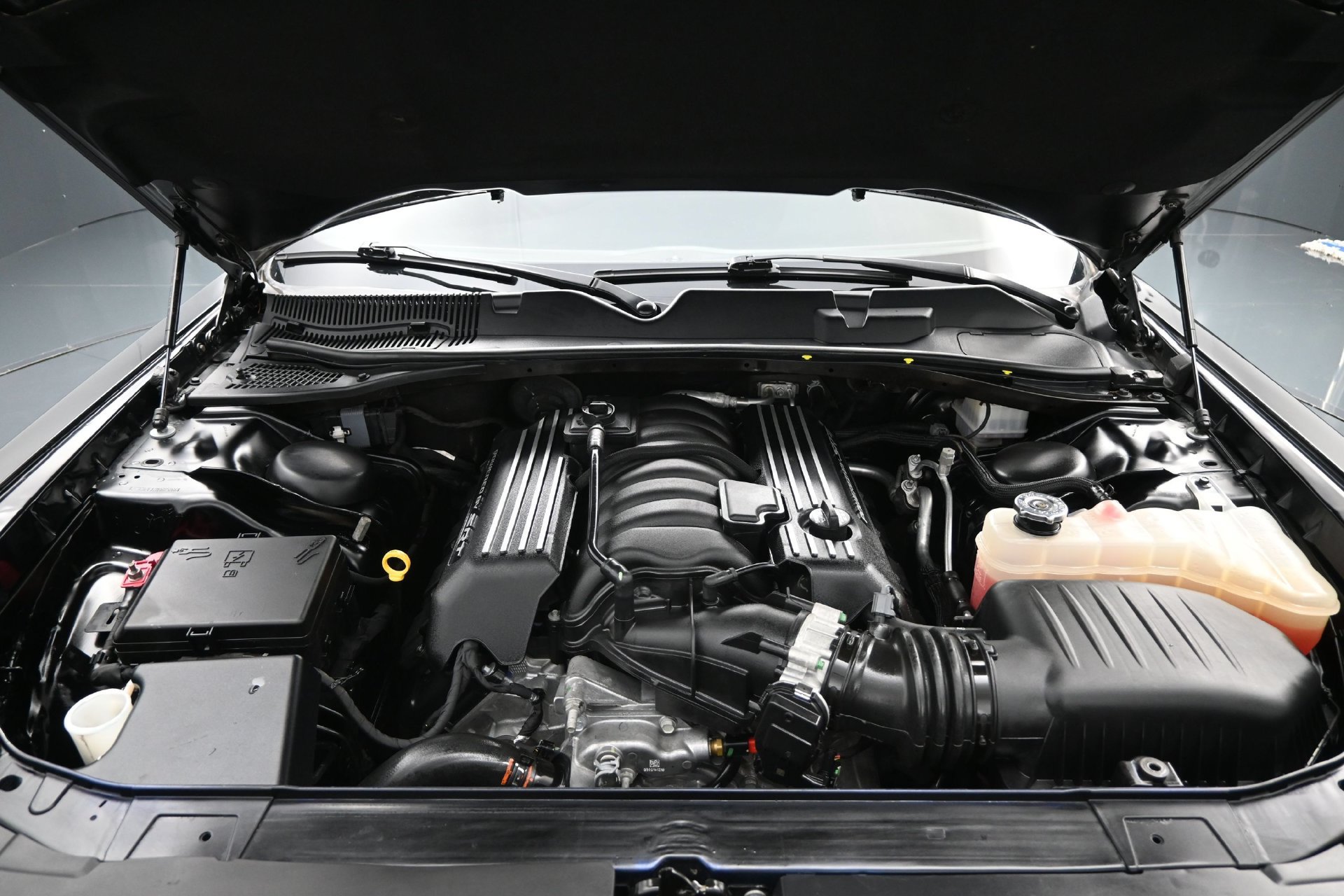Used 2021 Dodge Challenger R/T Scat Pack RWD image 14