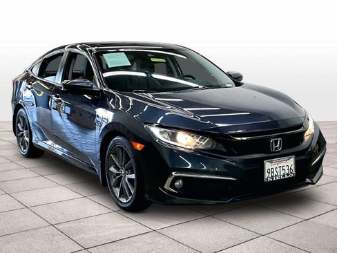 Used 2019 Honda Civic EX image 2