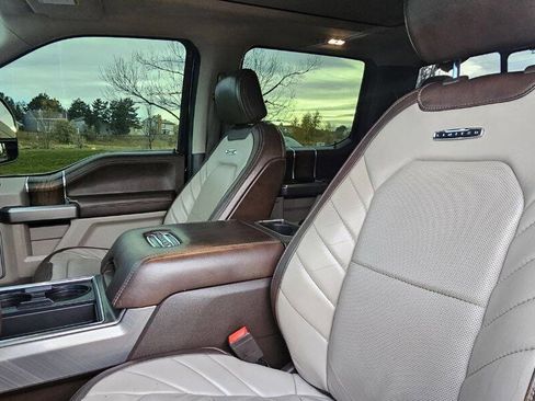 Used 2019 Ford F450 Limited image 34