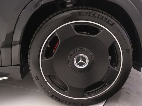 New 2026 Mercedes-Benz GLS 63 AMG 4MATIC image 13