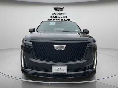 Certified 2023 Cadillac Escalade Sport Platinum w/ LPO, ONYX Package image 2