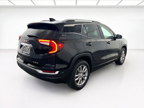 Used 2022 GMC Terrain SLT AWD/4WD image 4