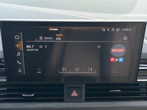 Used 2021 Audi A4 2.0T Premium w/ Convenience Package image 30