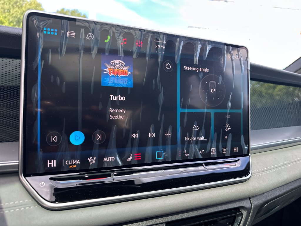 New 2026 Volkswagen Tiguan SE R-Line AWD/4WD image 14