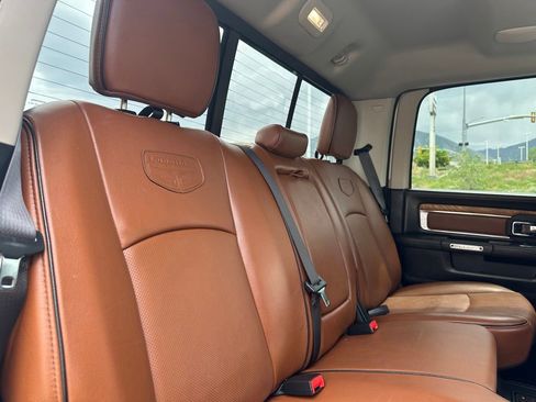Used 2018 RAM 2500 Longhorn w/ Convenience Group AWD/4WD image 43