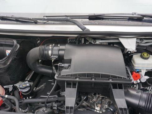 Used 2019 Mercedes-Benz Sprinter 2500 w/ Driver Convenience Package image 24