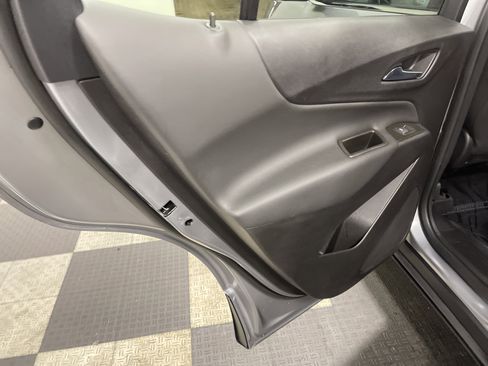 Used 2024 Chevrolet Equinox LT w/ LPO, Floor Liner Package image 15