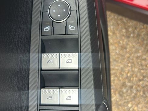 New 2026 Mitsubishi Outlander ES image 14