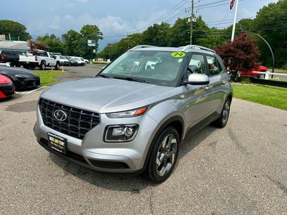 Used 2024 Hyundai Venue SEL