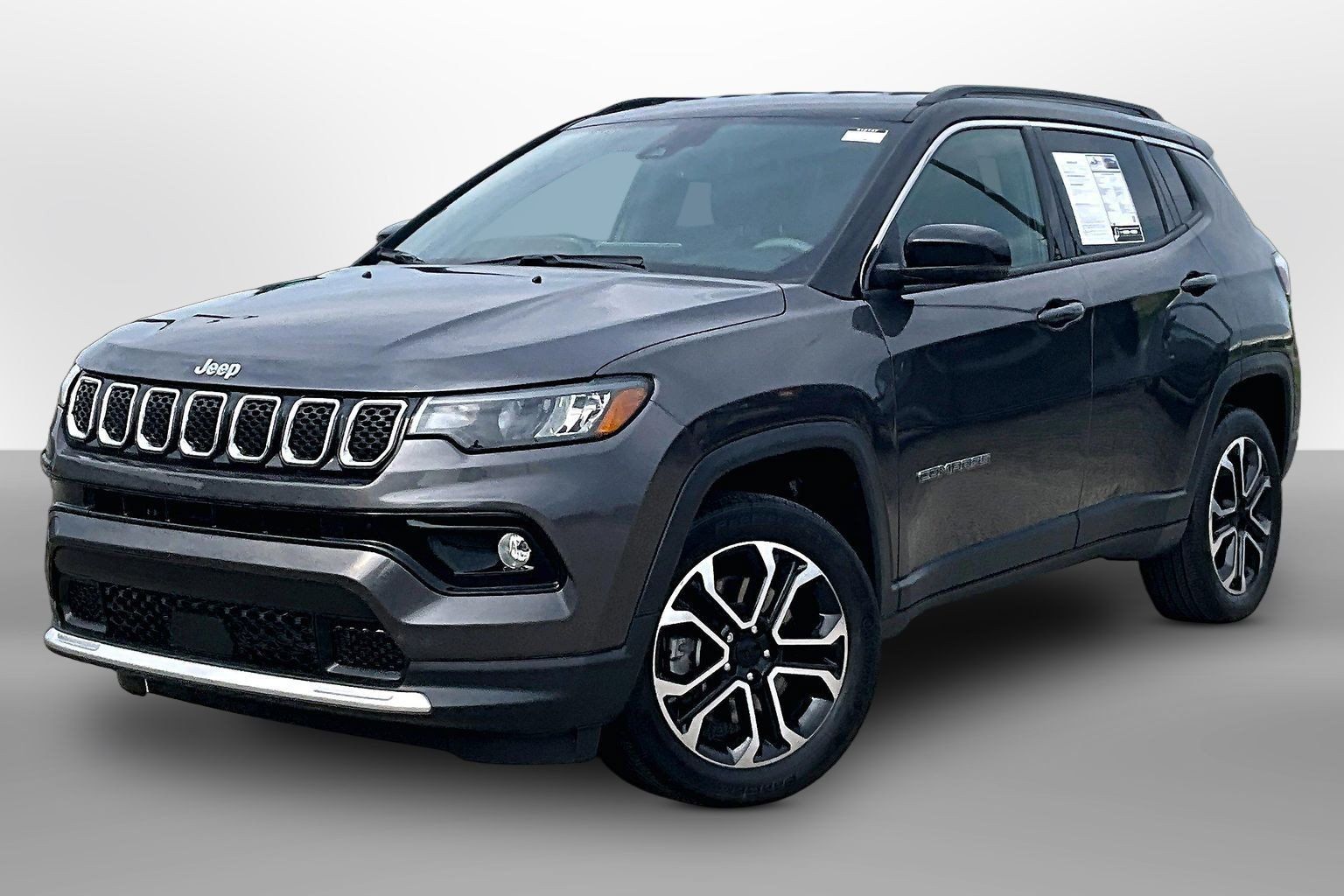 Used 2023 Jeep Compass Limited AWD/4WD image 13