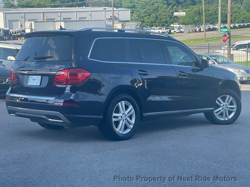 Used 2014 Mercedes-Benz GL 350 BlueTEC 4MATIC image 2