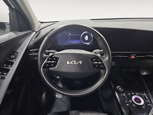 Used 2023 Kia Niro Wind w/ Wind Preserve Package FWD image 12