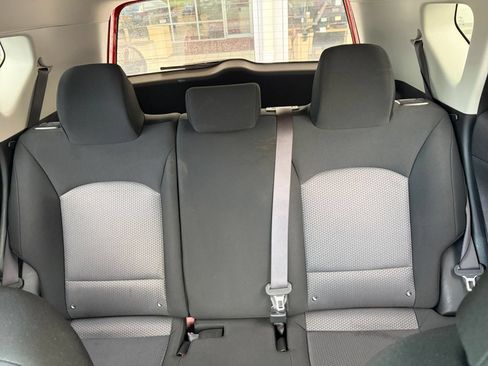 Used 2025 Kia Soul LX w/ LX Technology Package FWD image 34