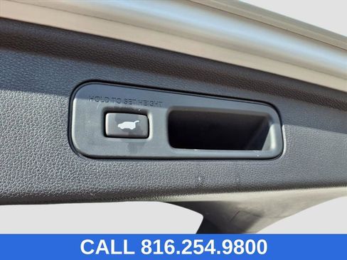 Used 2023 Honda Odyssey Touring image 38