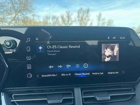 New 2026 Chevrolet Trax RS w/ Sunroof Package image 17