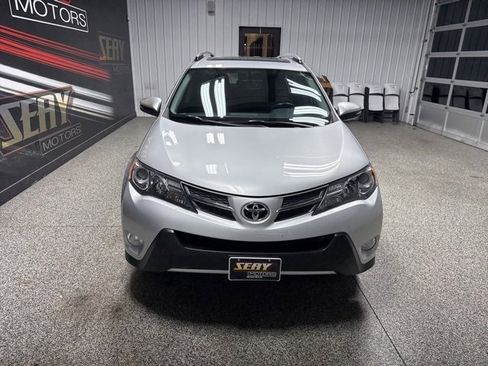 Used 2014 Toyota RAV4 Limited image 16
