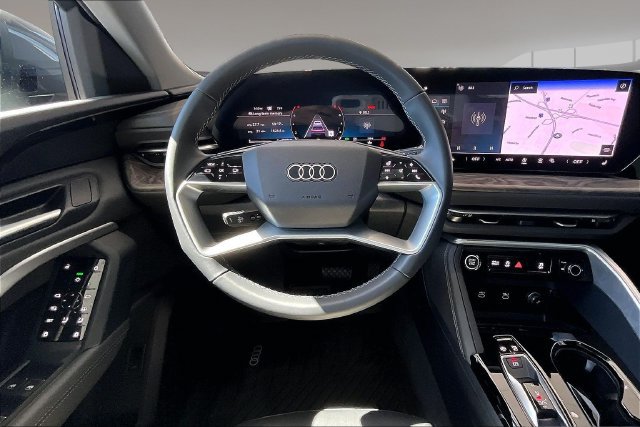 Used 2025 Audi Q5 Premium w/ Convenience Package AWD/4WD image 8