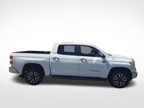 Used 2015 Toyota Tundra Limited w/ Limited Premium Package AWD/4WD image 4