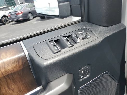 Used 2018 Ford F150 Limited AWD/4WD image 22