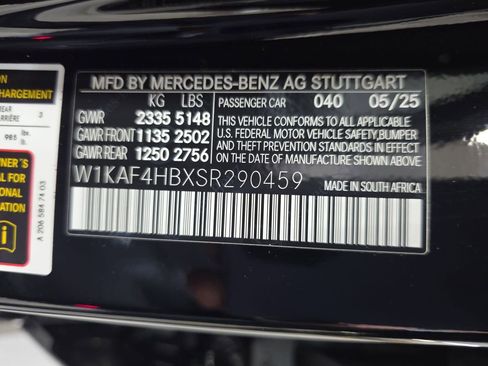 New 2025 Mercedes-Benz C 300 4MATIC Sedan image 34